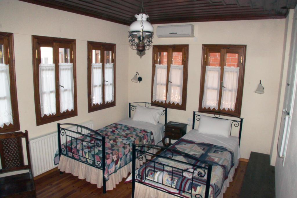 Guesthouse Kolenti Portaria  Exterior photo